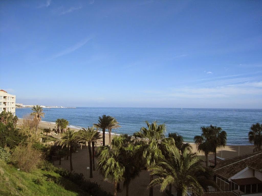 Apartamentos Torreon Del Mar Benalmadena Room photo