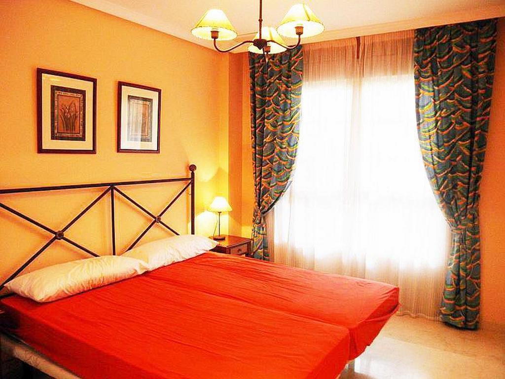 Apartamentos Torreon Del Mar Benalmadena Room photo